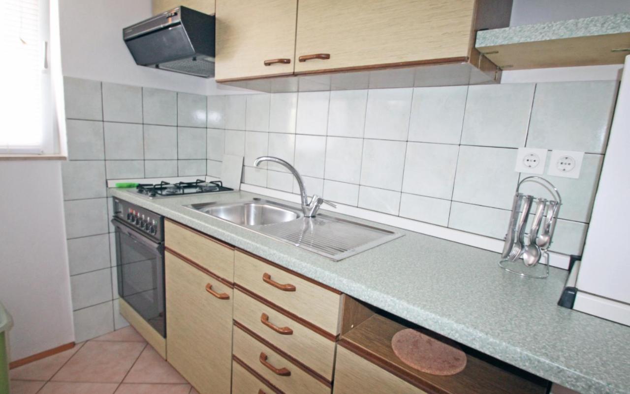 Apartments By The Sea Vinjerac, Zadar - 5824 ภายนอก รูปภาพ